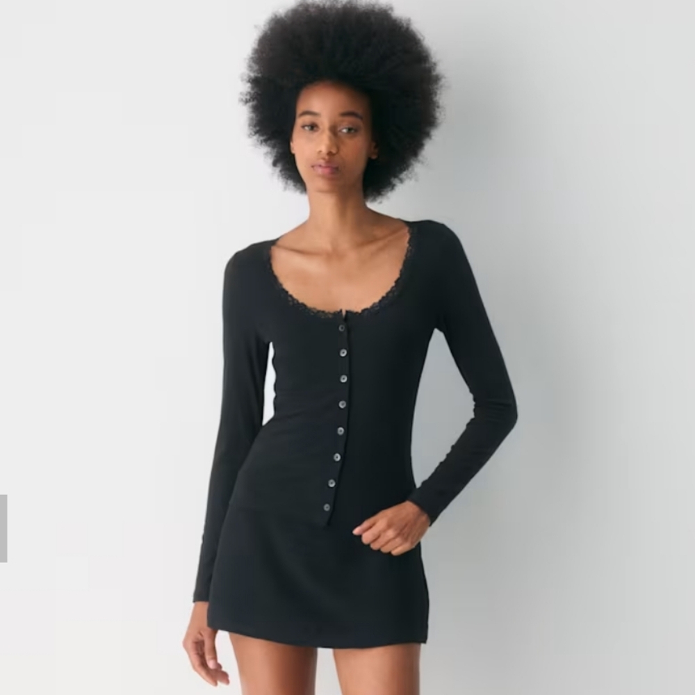 NWT Aritzia Wilfred Goodlux Berlin Longsleeve